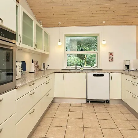 Casa de Férias Four-bedroom Holiday In Graested 2 Hals